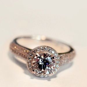 Beautiful Diamond Ring Sterling Silver